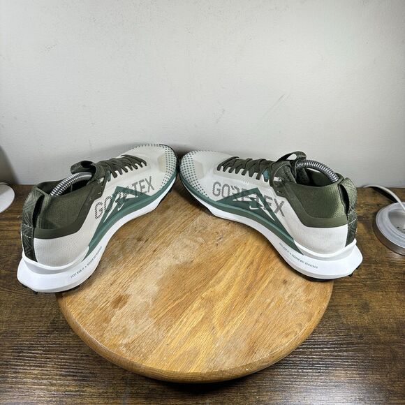 Nike React Pegasus Trail 4 GTX White Black Sneakers FB2193-001 Men’s Size‎ 7.5 - Picture 5 of 9